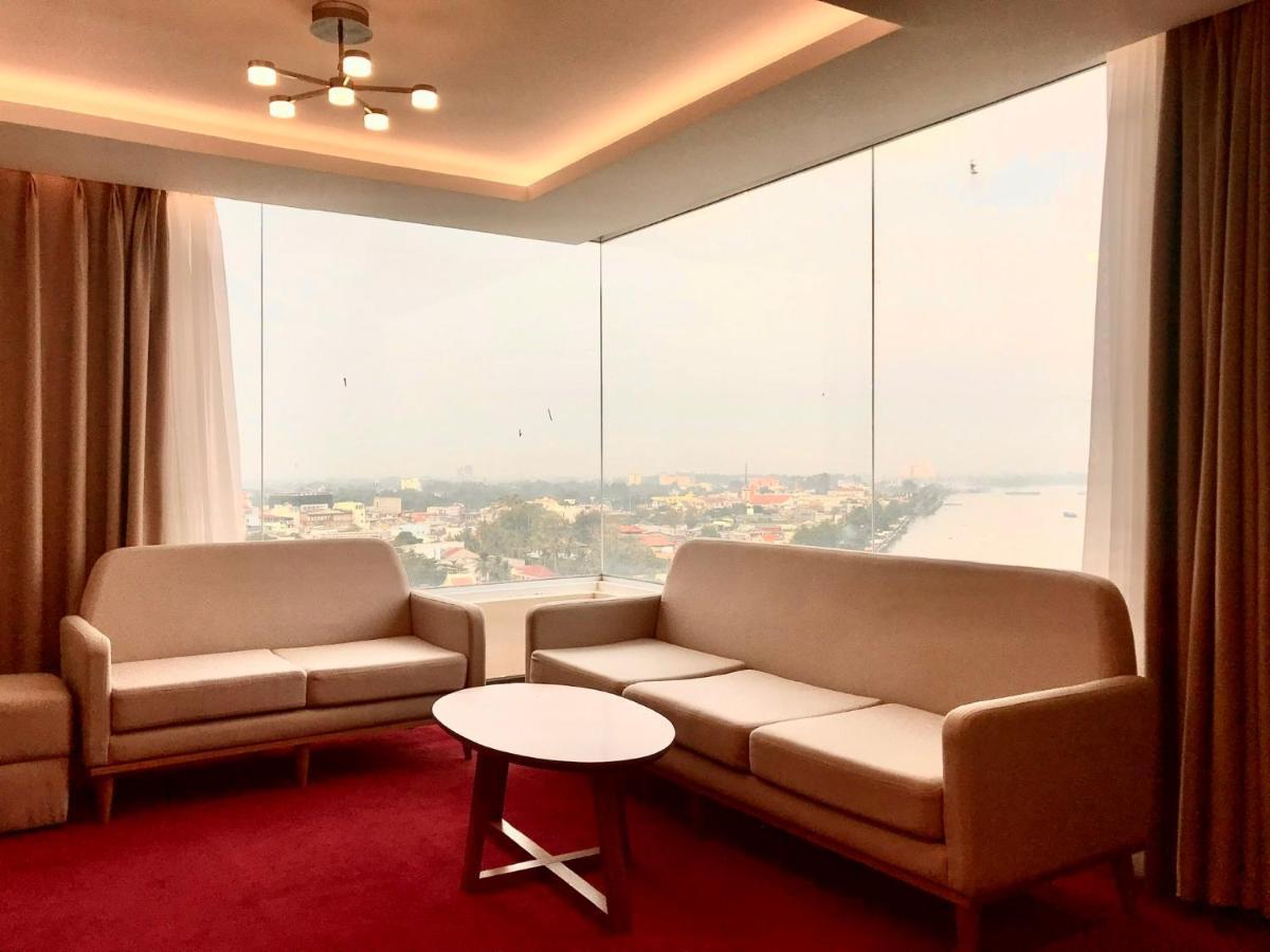 Khach San Sai Gon Vinh Long Hotel Exterior photo