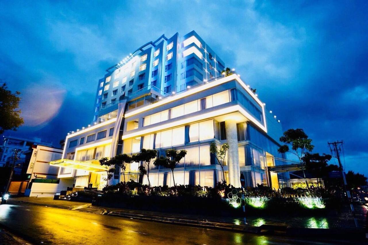 Khach San Sai Gon Vinh Long Hotel Exterior photo